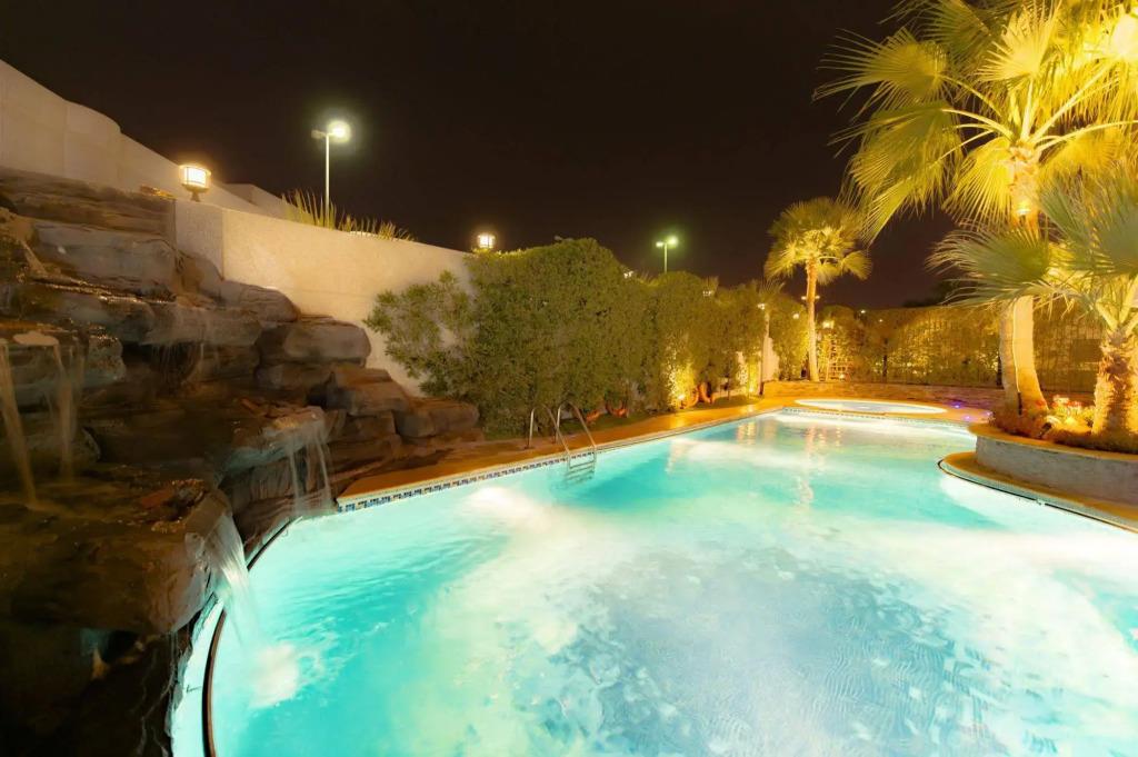 Boudl Al Shatea 0*