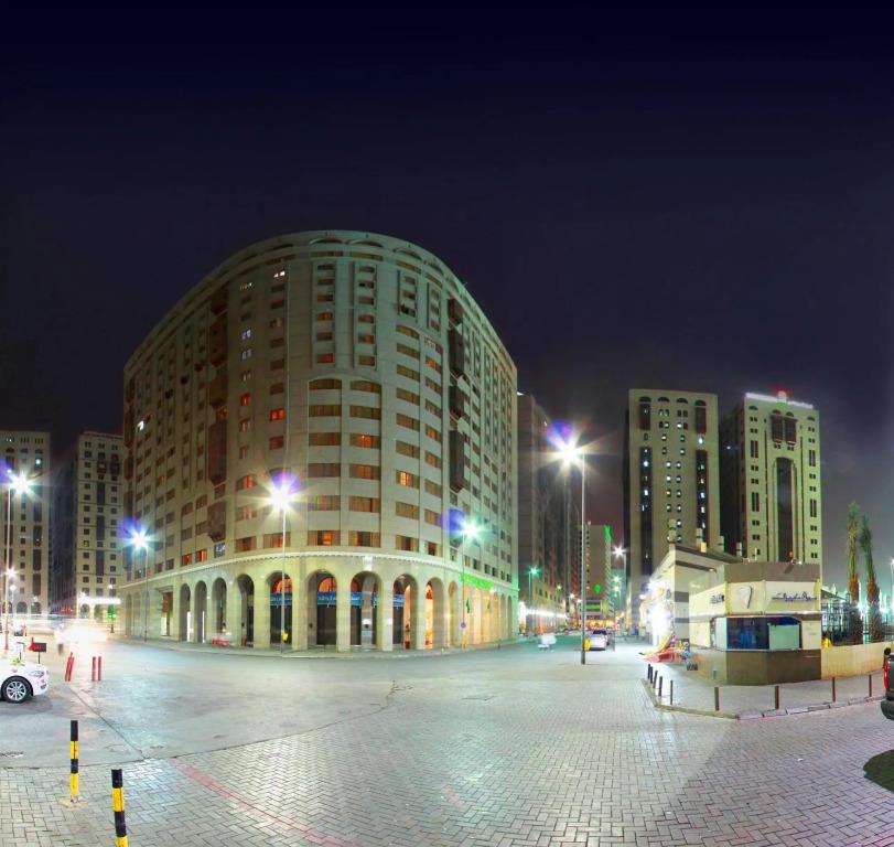 Dallah Taibah Hotel 4*