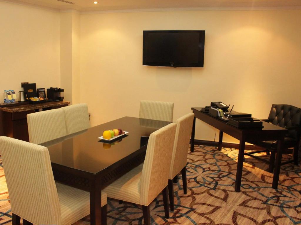 Dallah Taibah Hotel 4*