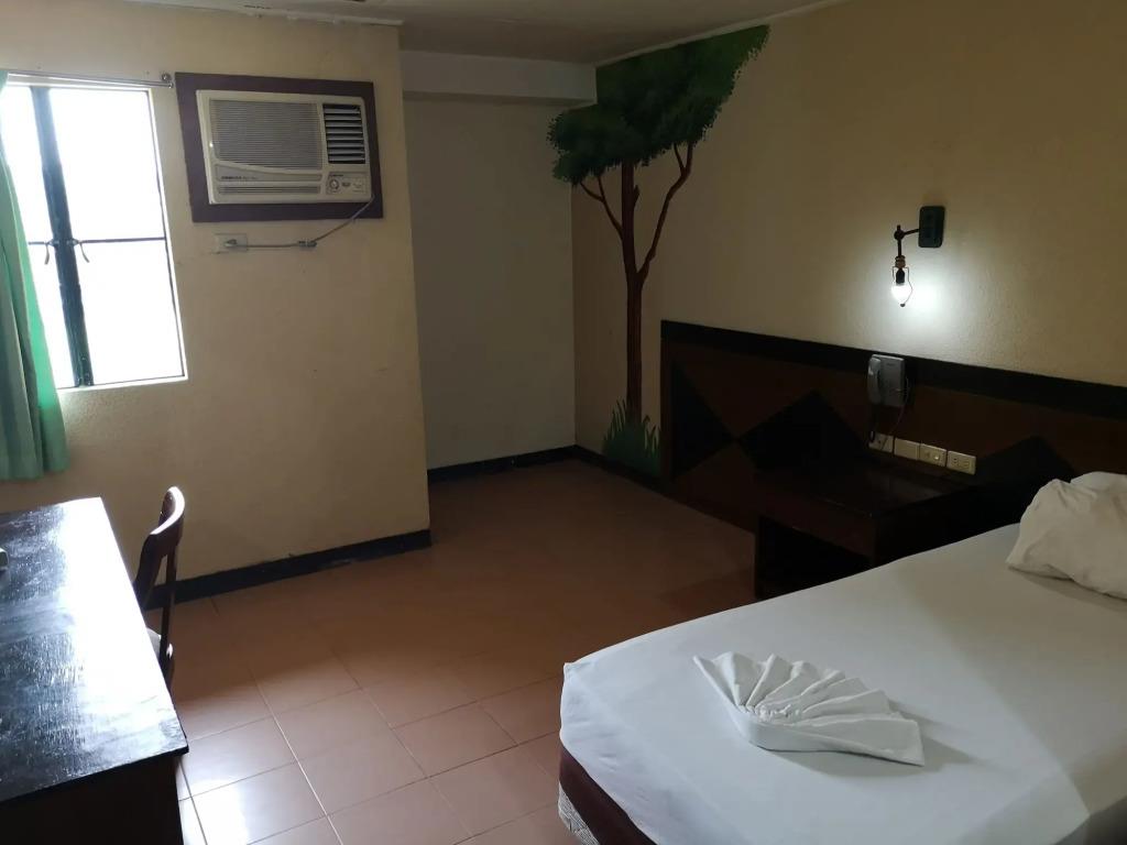 Country Village Hotel 3*