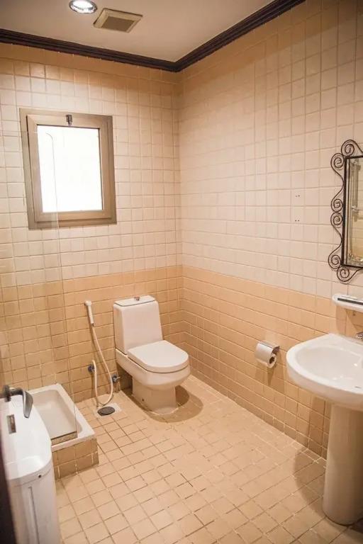 Orans Suites 2 0*