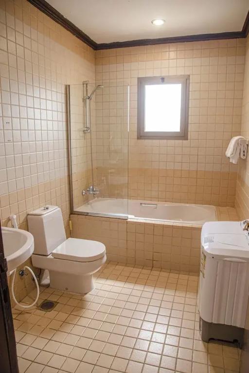 Orans Suites 2 0*