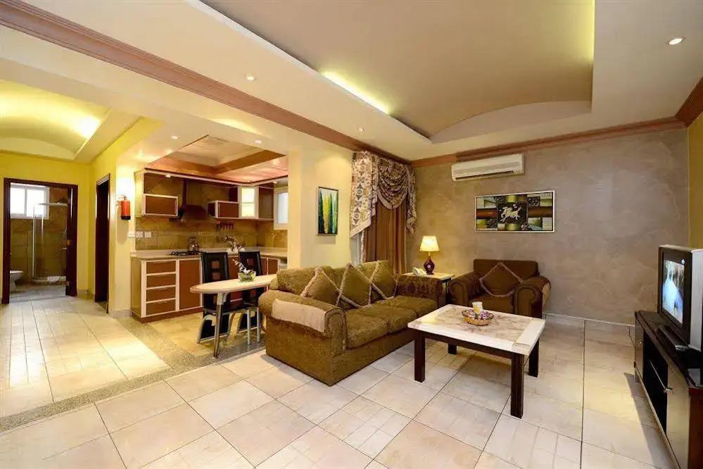 Boudl Al-Morouj 4*