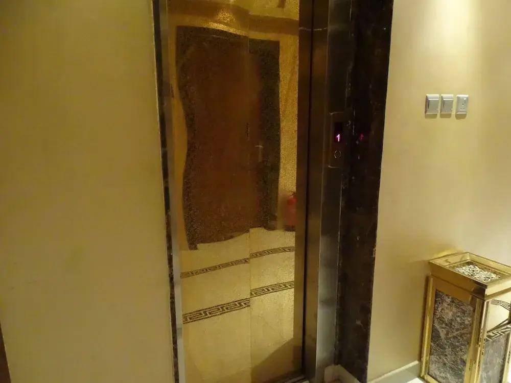 Comfort Inn Al Taawon 0*
