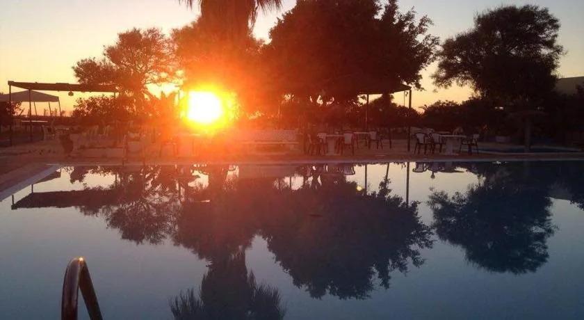 Complexe Touristique Sidi Salem 0*