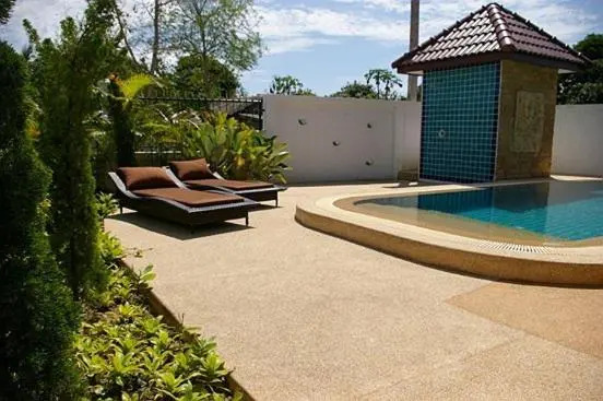 Little Paradise 2*