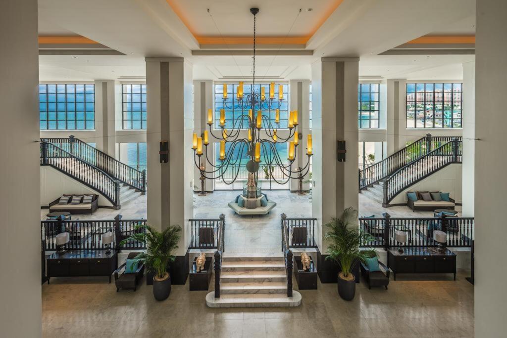 Hotel Monterey Okinawa Spa & Resort 4*