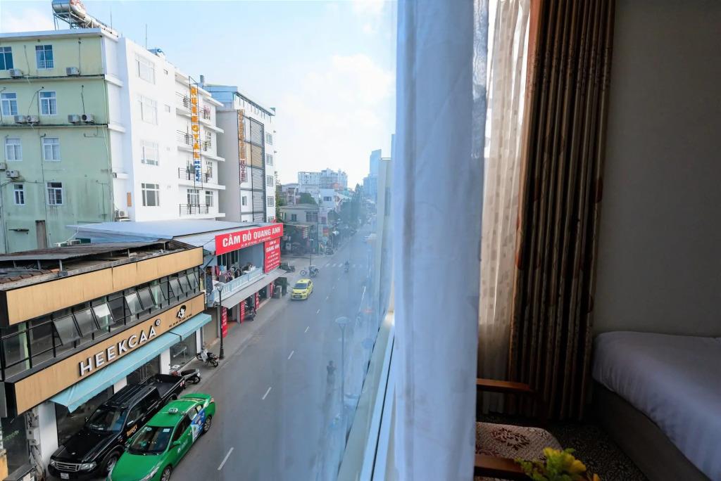 Flora Hotel Hue 3*