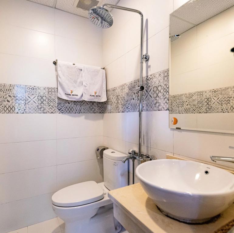 Flora Hotel Hue 3*