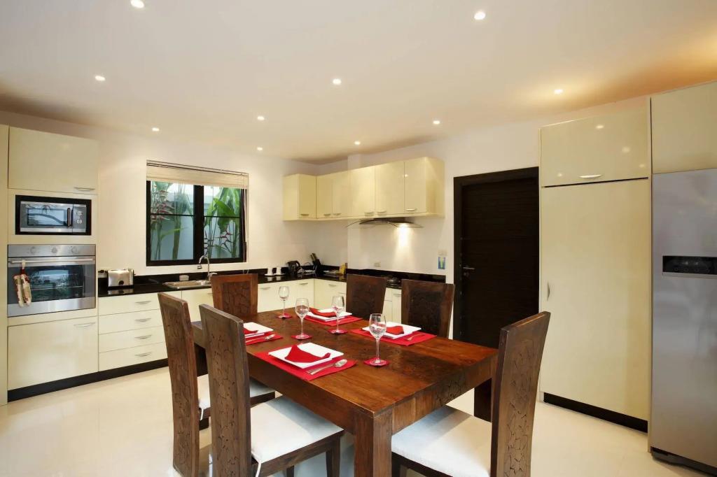 Villas Aelita Phuket 4*