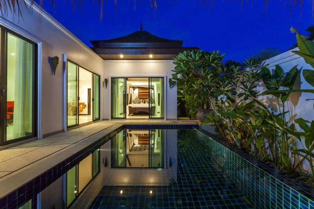 Villas Aelita Phuket 4*