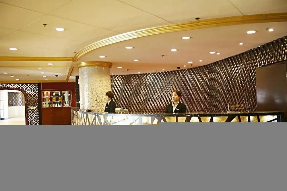 Binhai International Airport 3*