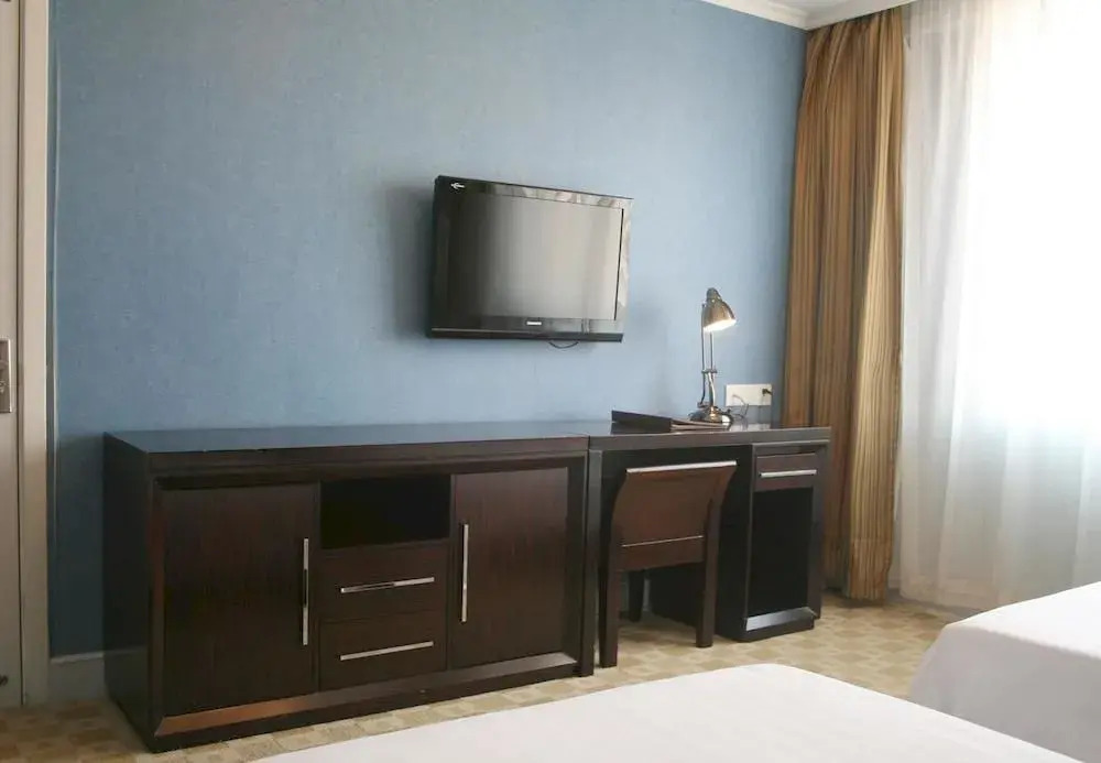 Binhai International Airport 3*