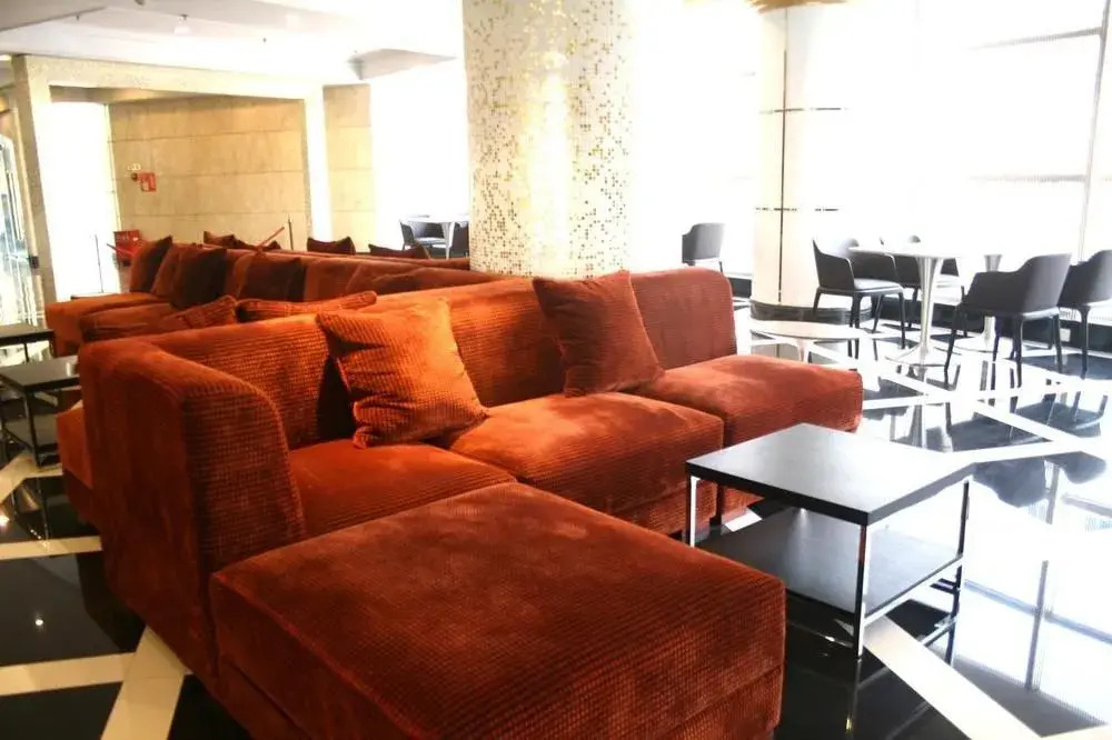 Binhai International Airport 3*