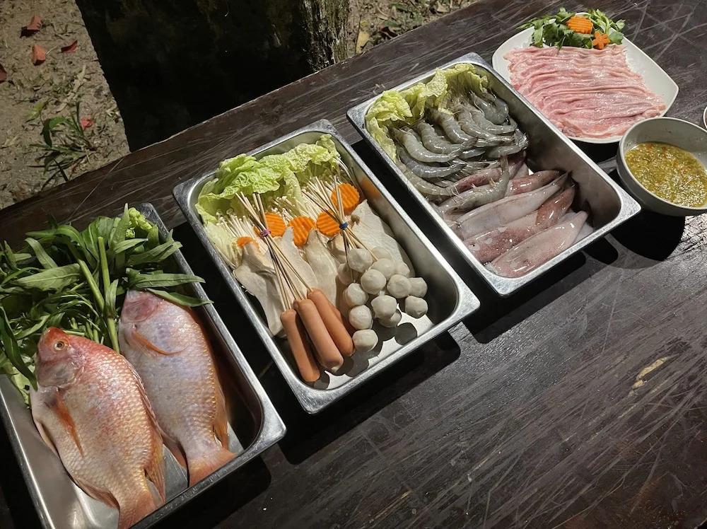 Sawasdee Lagoon Camping & Restaurant 2*