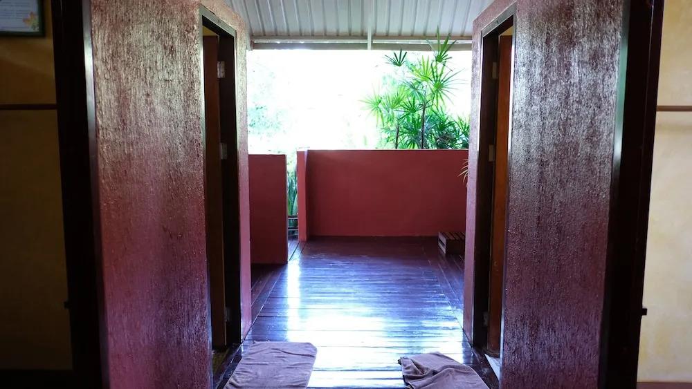 Sawasdee Lagoon Camping & Restaurant 2*