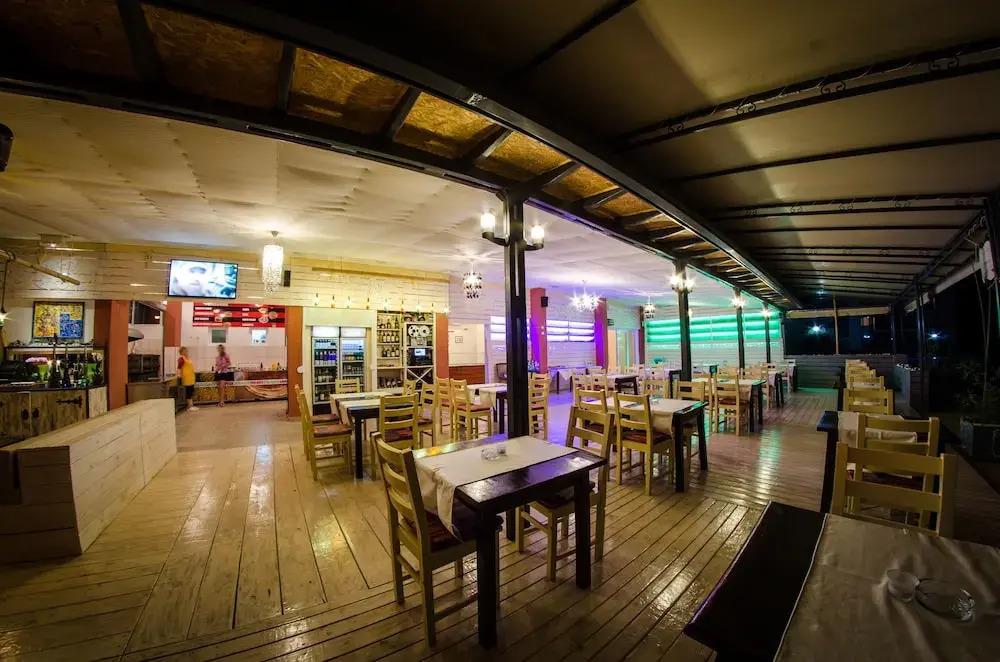 Sea Fort Club, FORT NOKS 0*