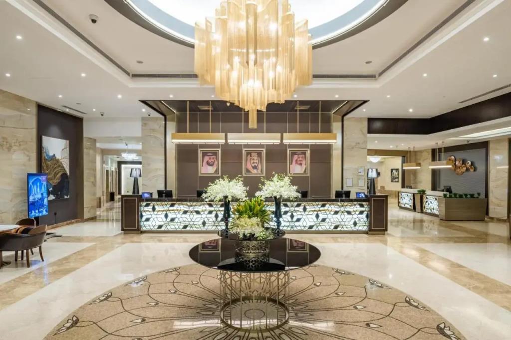 Отель Al Marwa Rayhaan by Rotana 5*