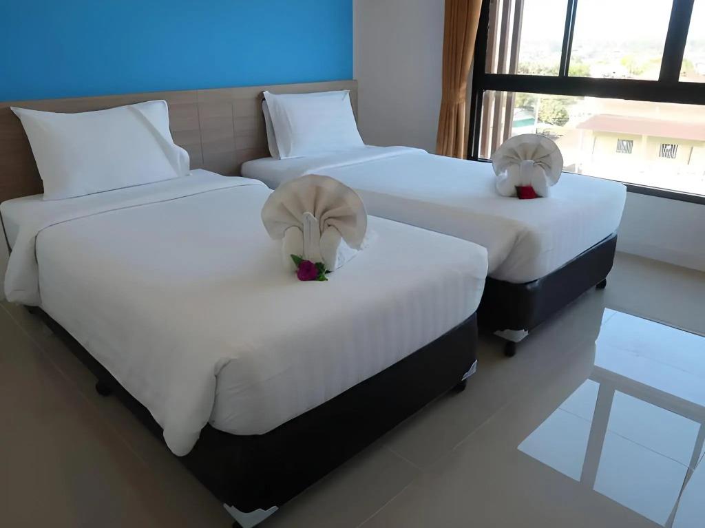 S4 Nai Yang Beach Phuket (SHA Plus+) 4*