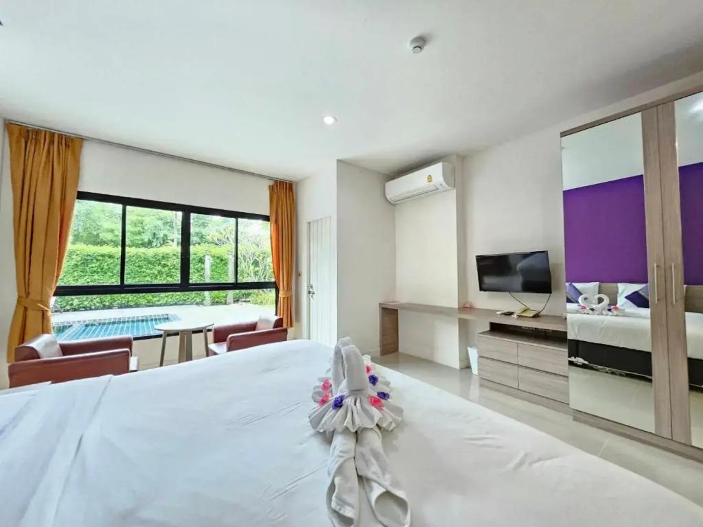 S4 Nai Yang Beach Phuket (SHA Plus+) 4*