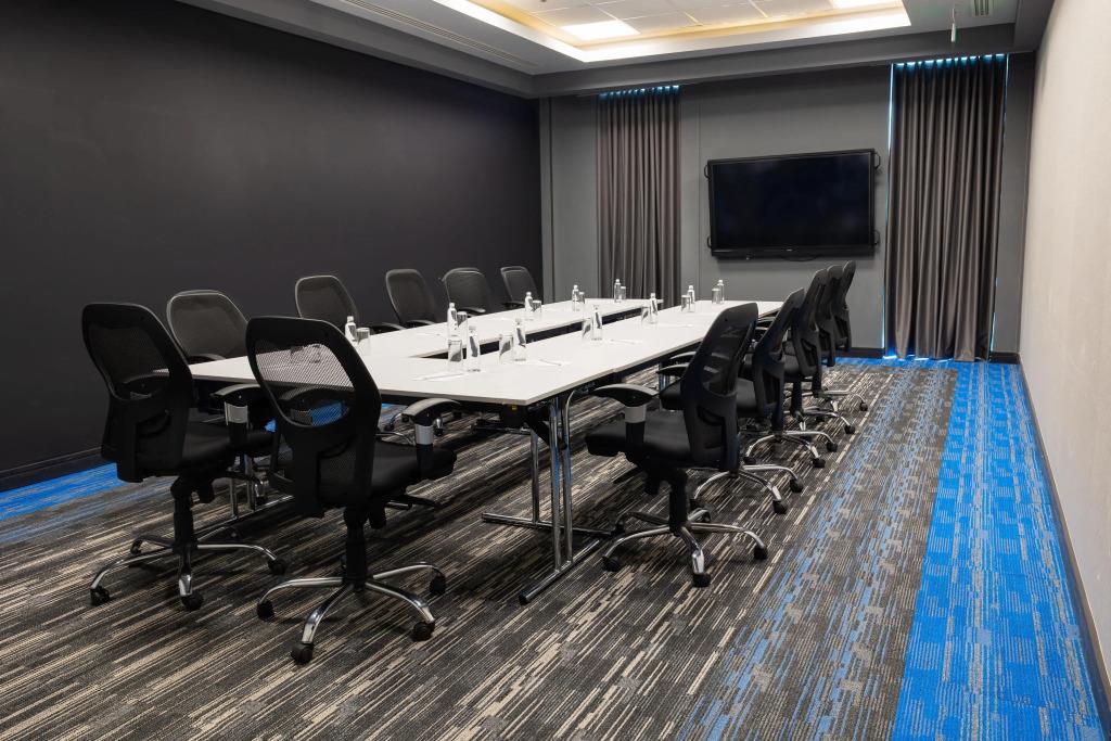 Park Inn by Radisson Jubail Industrial City 4*