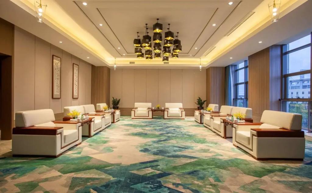 Four Points by Sheraton Hefei, Baohe 4*
