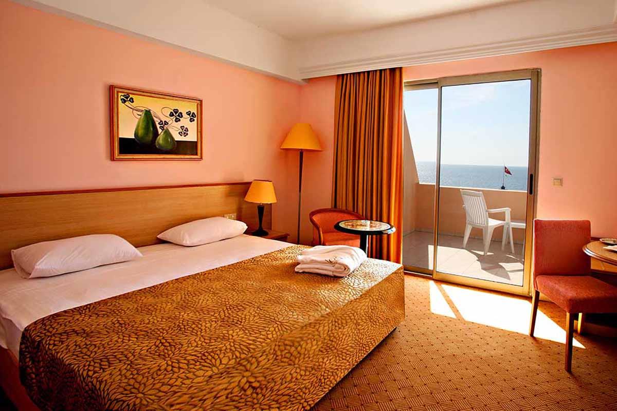 Grand Cortez Resort Hotel & Spa 5*