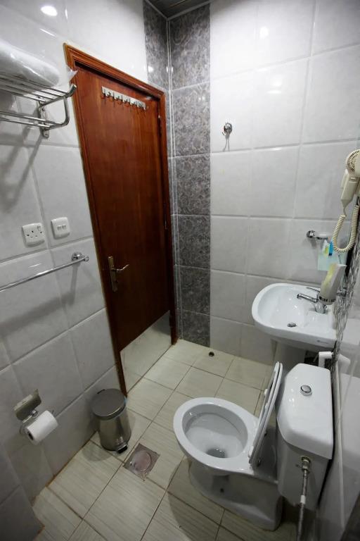 Address Tower Hotel 0*