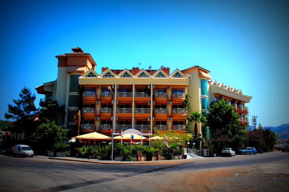 Grand Hotel Faros 4*