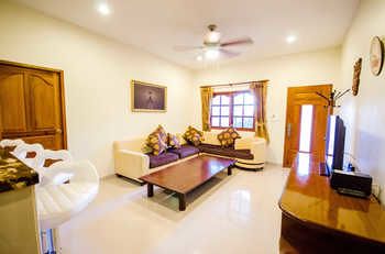 Namphung Phuket 0*