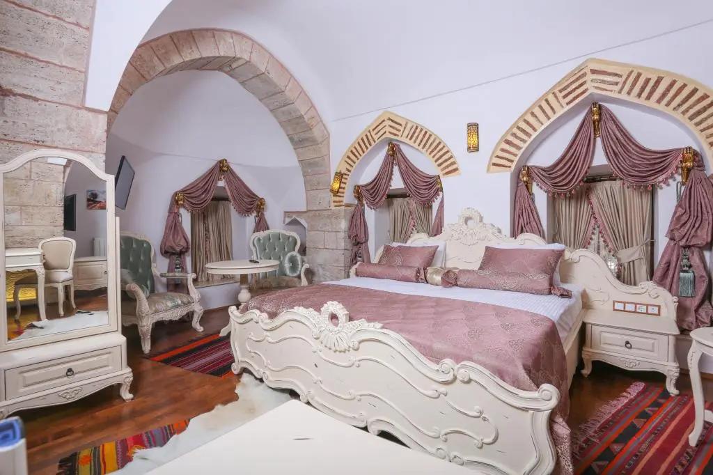 Behrampasa Otel 0*