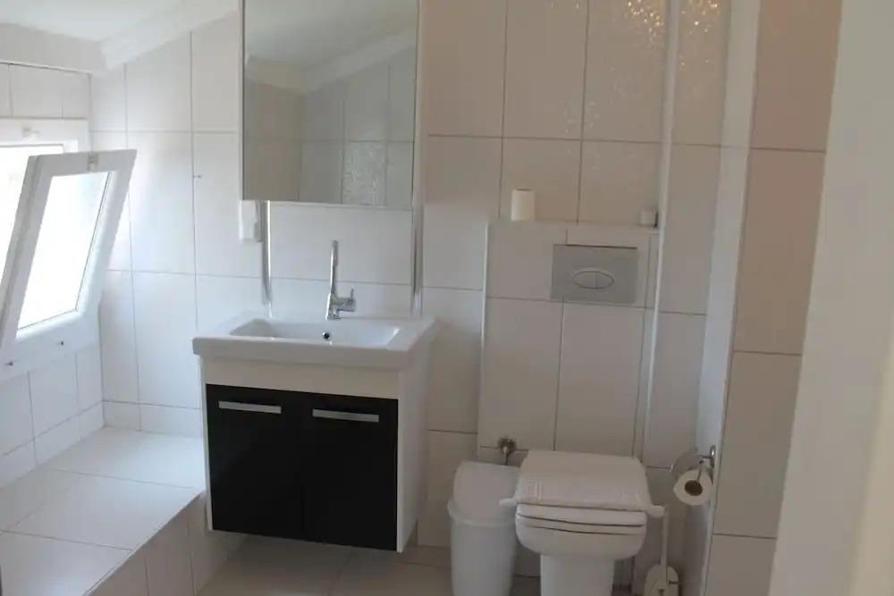 Villa Nuri 0*