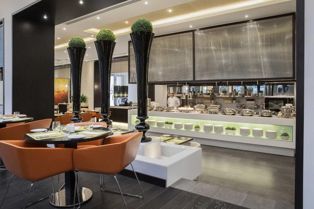 Centro Olaya 4*