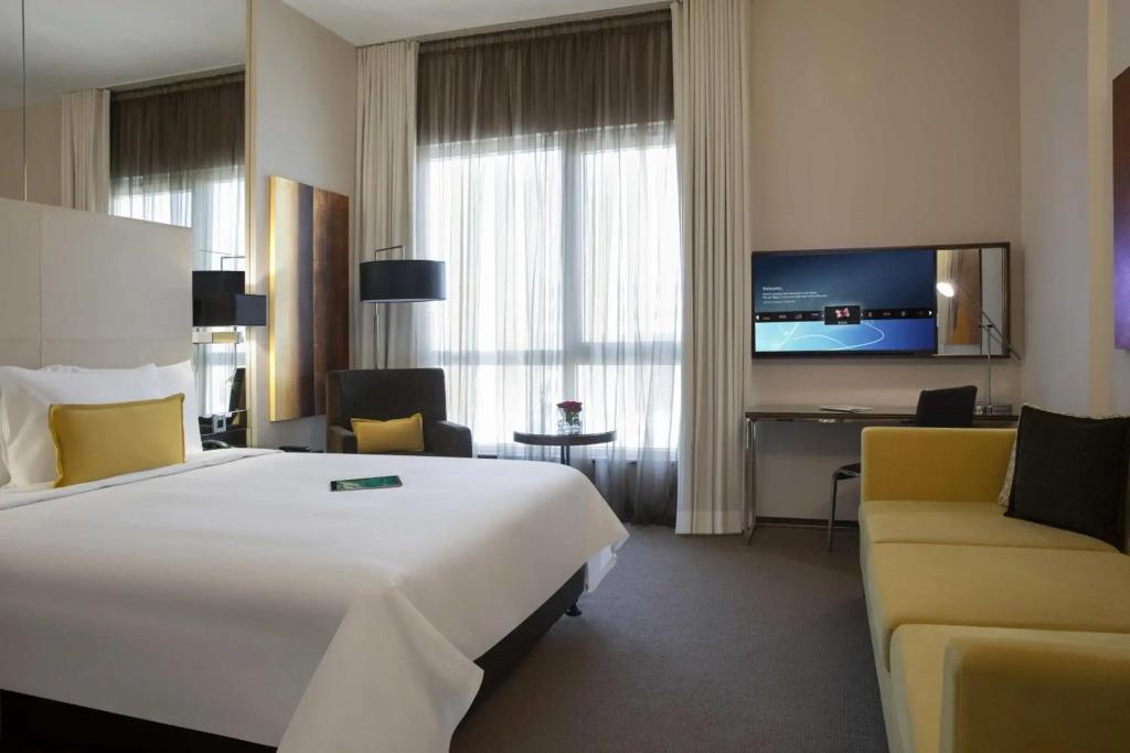 Centro Olaya 4*