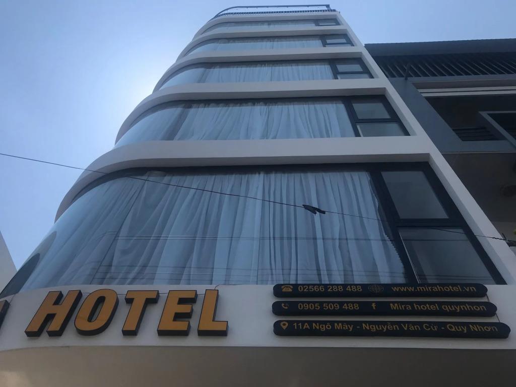 Mira Hotel 3*