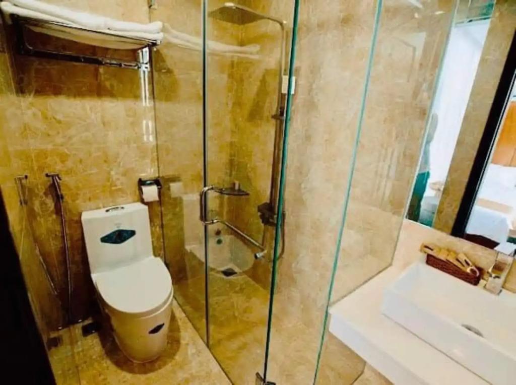 Mira Hotel 3*