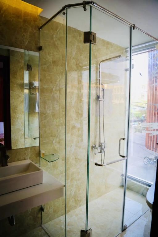 Mira Hotel 3*