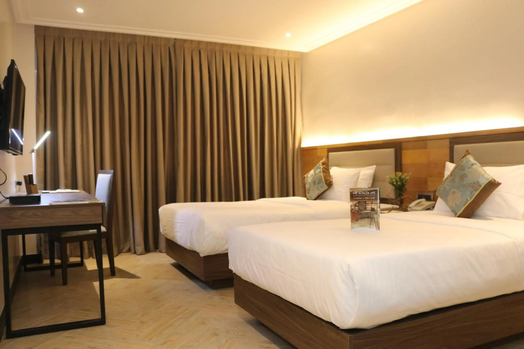 Acacia Hotel Bacolod 3*