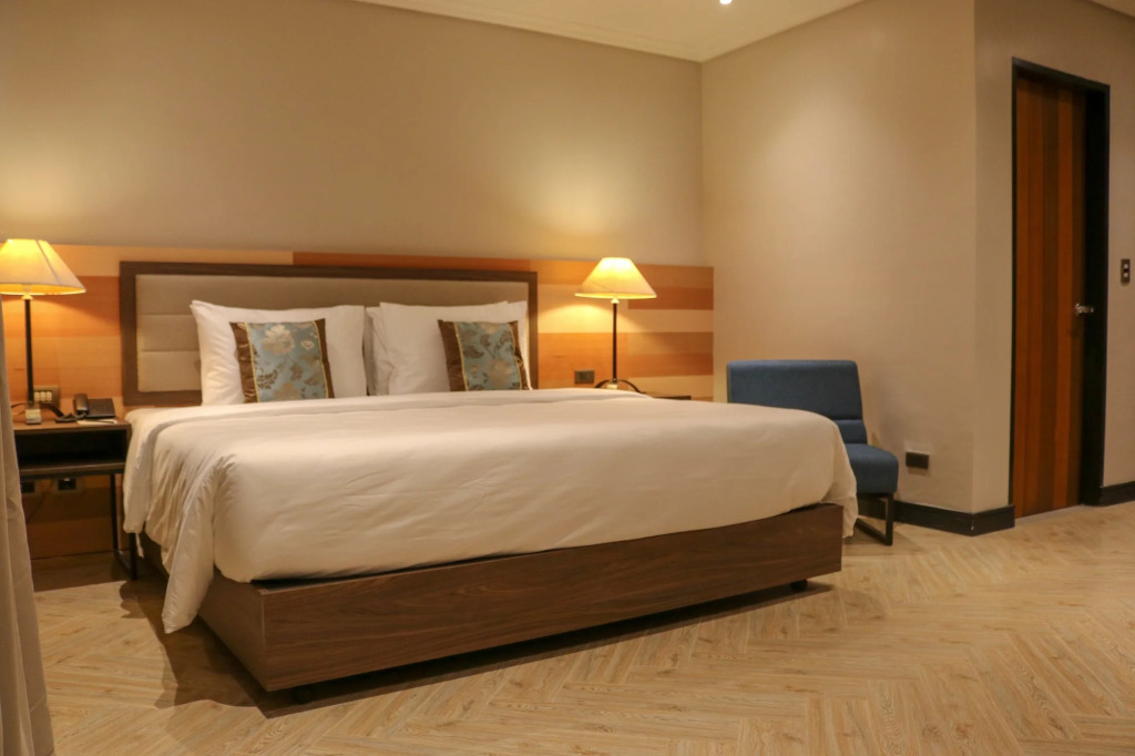 Acacia Hotel Bacolod 3*