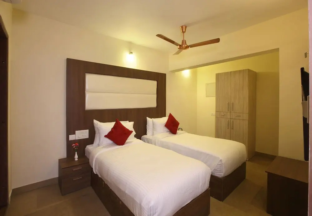 Laimar Suites 4*