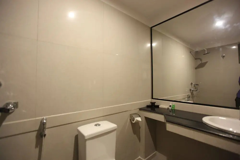 Laimar Suites 4*