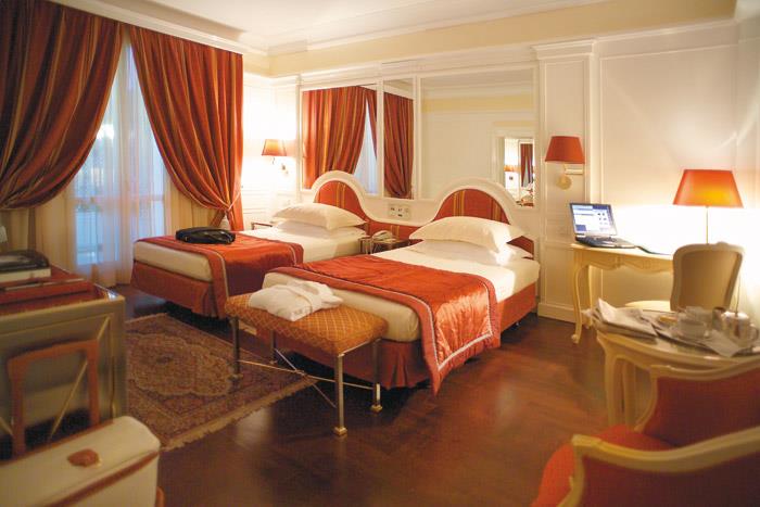 Туры в Grand Hotel Des Bains (Riccione)