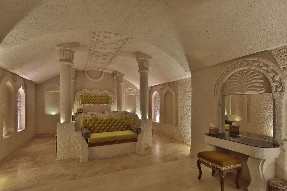 Romance Cave Suites 0*