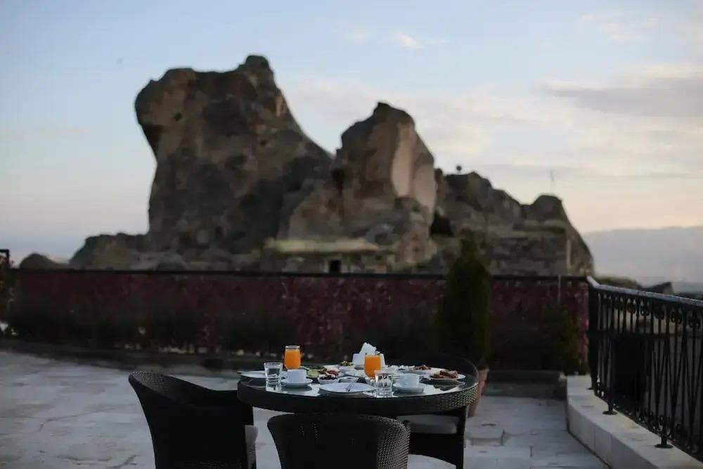 Romance Cave Suites 0*