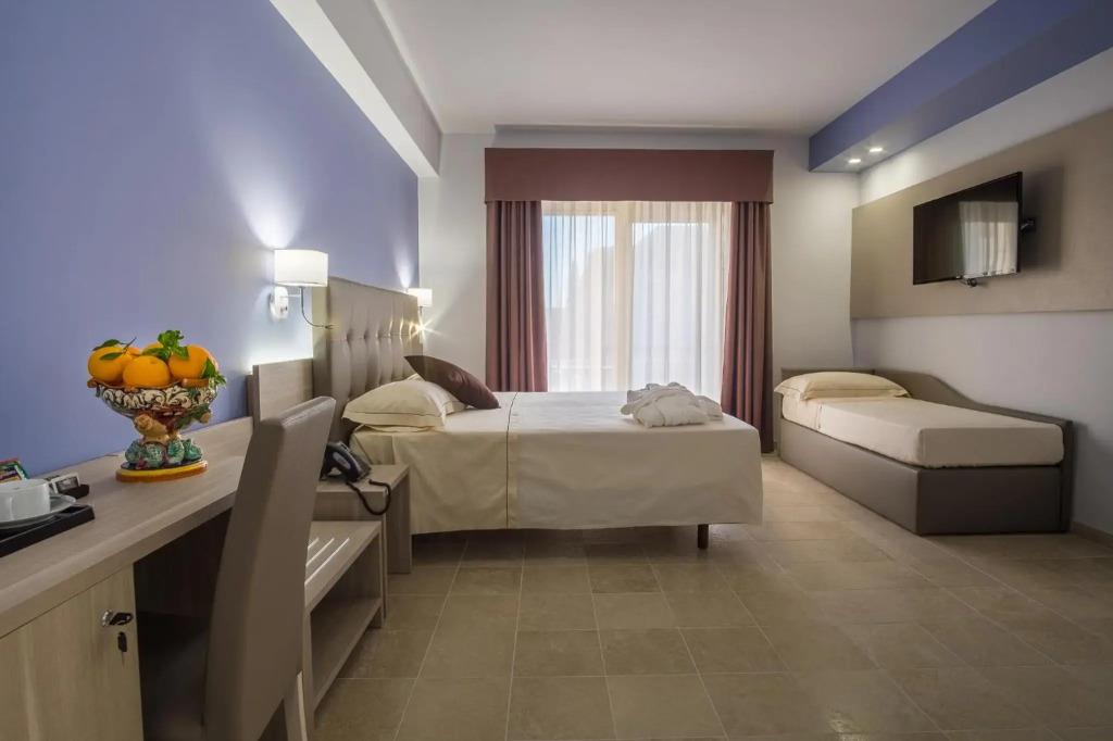 Netum Hotel 4*