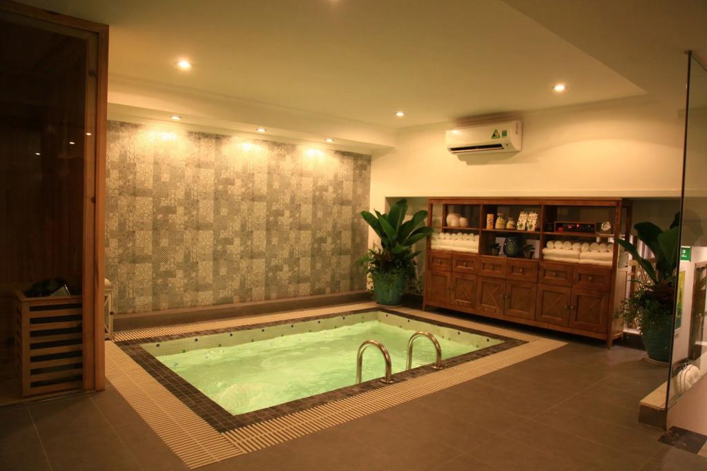 Hanoi Dalvostro Valentino Hotel & Spa 4*