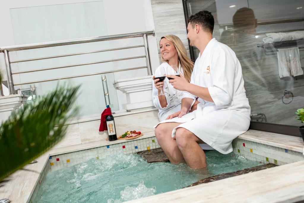 Hanoi Dalvostro Valentino Hotel & Spa 4*