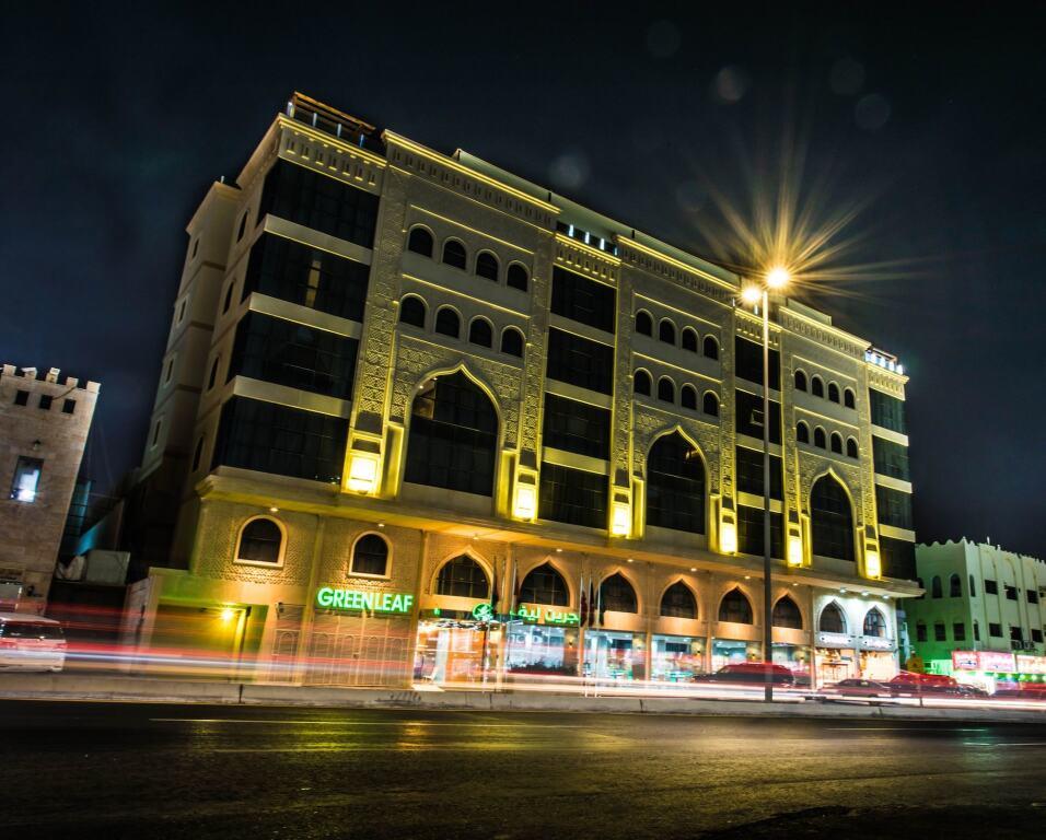 Green Leaf Hotel 2*