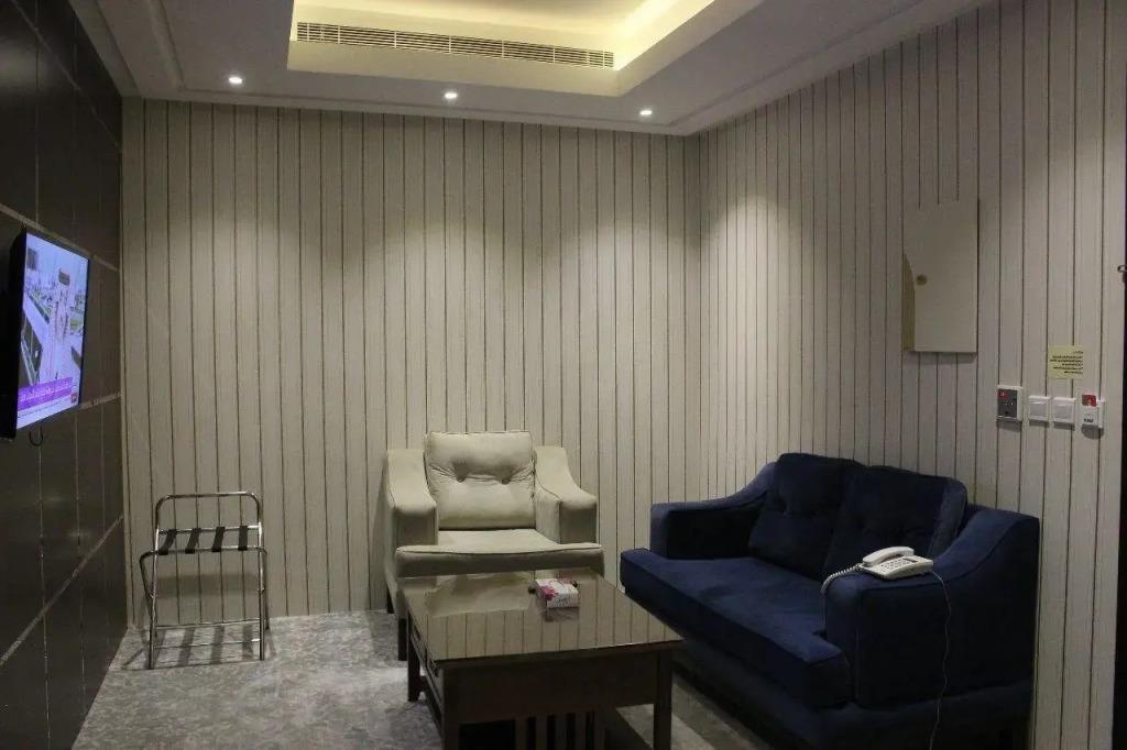 Green Leaf Hotel 2*