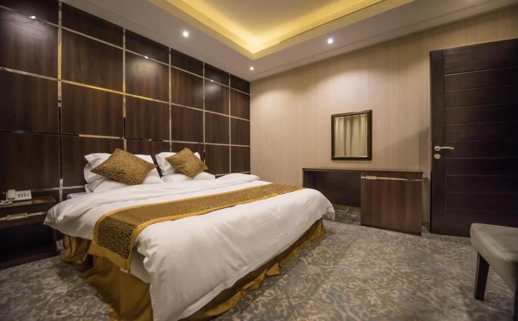 Green Leaf Hotel 2*